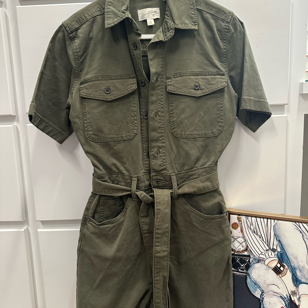 🫒🫒Universal Thread Olive Green Jumpsuit / NWOT 🫒🫒